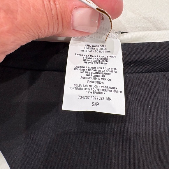 BECCA Black and White Bikini Top and bottom - Picture 5 of 8